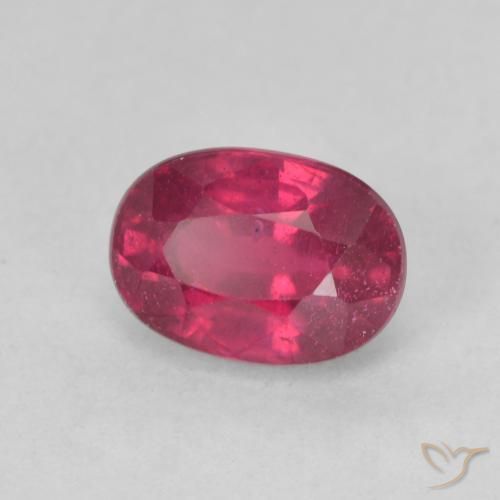 1.42ct Naturale Medium Dark-Red Rubino, Ovale, VS