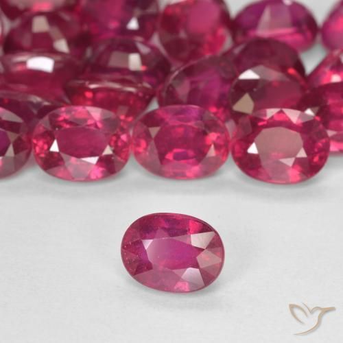 Rubino Rosa rossastro intenso naturale da 2.03 ct, Ovale, VS
