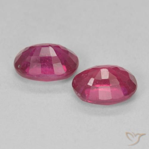 Gemme di Rubino Rosso chiaro naturale da 2.42 ct, Ovale, VS