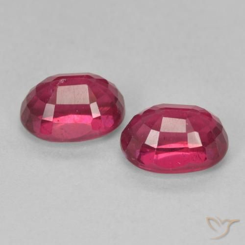 Gemme di Rubino Rosa rossastro intenso naturale da 2.85 ct, Ovale, VS-SI