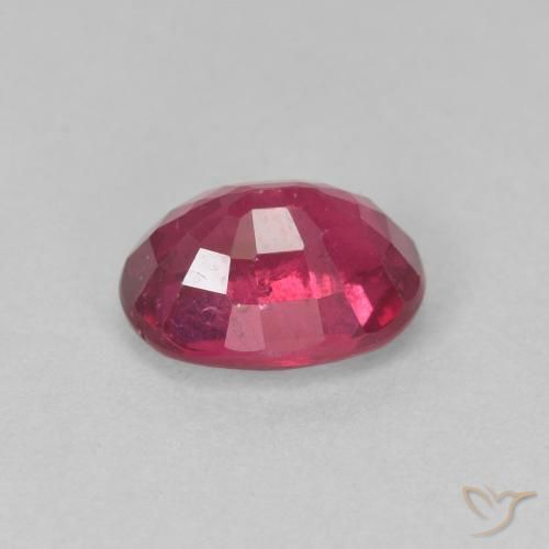 Rubino Rosso tendente al rosa naturale da 1.83 ct, Ovale, VS