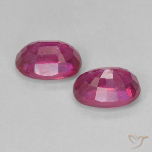 Gemme di Rubino Rosso chiaro naturale da 2.55 ct, Ovale, VS