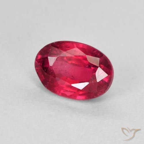 Rubino Medium Dark-Red naturale da 1.45 ct, Ovale, VS-SI