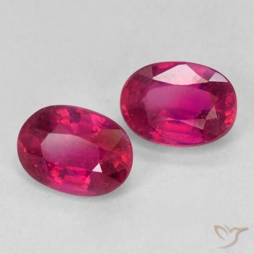 Gemme di Rubino Rosso chiaro naturale da 2.35 ct, Ovale, VS