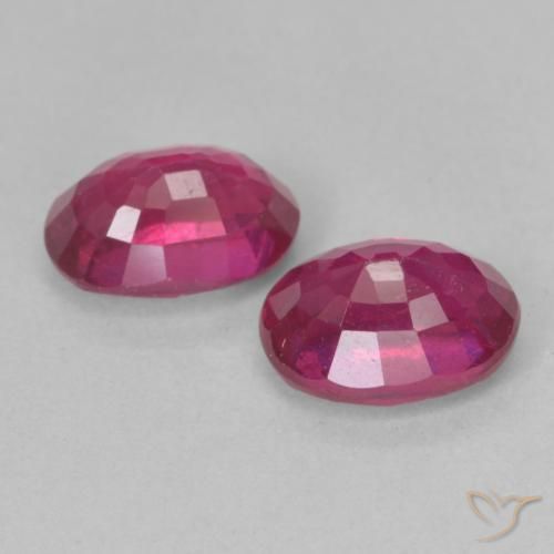 Gemme di Rubino Rosso chiaro naturale da 2.62 ct, Ovale, VS