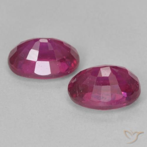Gemme di Rubino Rosso chiaro naturale da 2.48 ct, Ovale, VS
