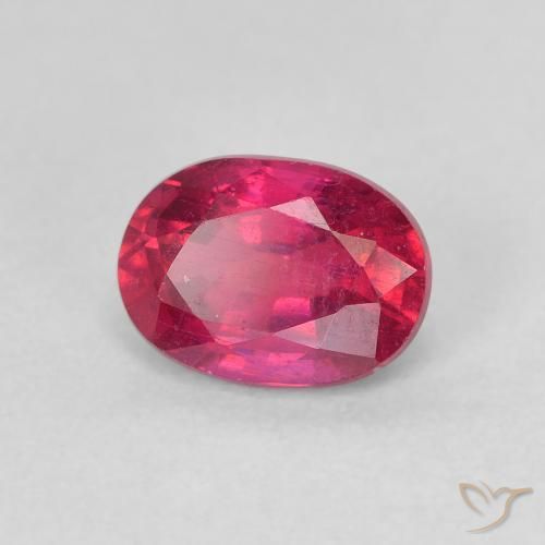 Rubino Rosso chiaro naturale da 1.35 ct, Ovale, VS