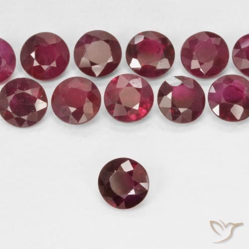 Rubino Rosso scuro naturale da 0.29 ct, Rotondo, VS