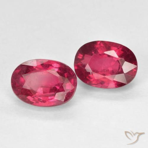 Gemme di Rubino Rosso tendente al rosa naturale da 2.61 ct, Ovale, VS