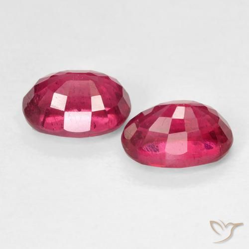 Gemme di Rubino Rosa rossastro intenso naturale da 2.72 ct, Ovale, VS