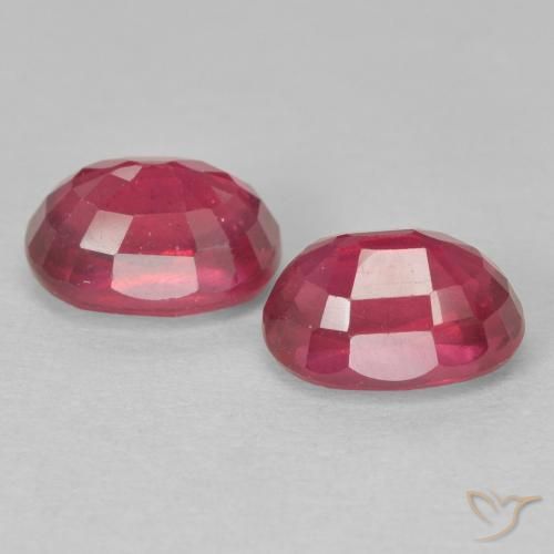 Gemme di Rubino Rosso chiaro naturale da 2.68 ct, Ovale, VS