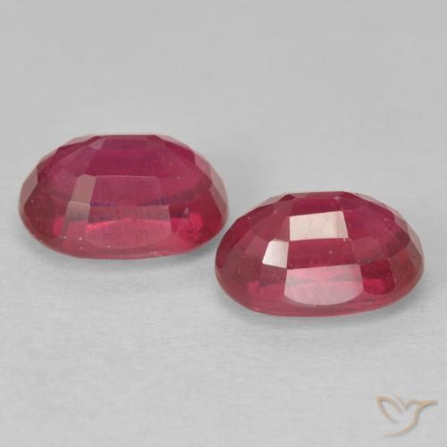 Gemme di Rubino Medium Dark-Red naturale da 2.68 ct, Ovale, VS