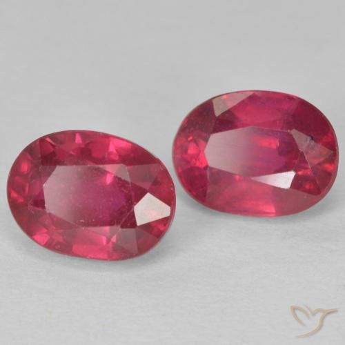 Gemme di Rubino Rosso chiaro naturale da 2.64 ct, Ovale, VS
