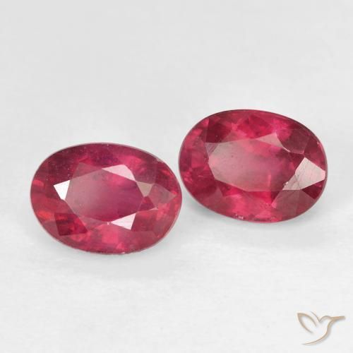 Gemme di Rubino Medium Dark-Red naturale da 2.57 ct, Ovale, VS