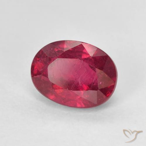 Rubino Medium Dark-Red naturale da 2.12 ct, Ovale, VS