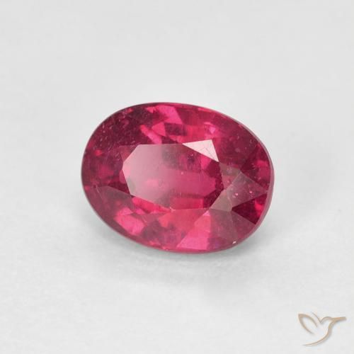 Rubino Medium Dark-Red naturale da 1.81 ct, Ovale, VS