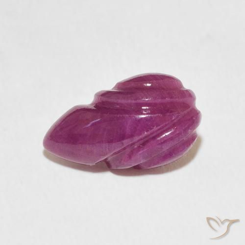 3.16ct Naturale Viola rossastro Rubino, Taglio a fiore, Opaco