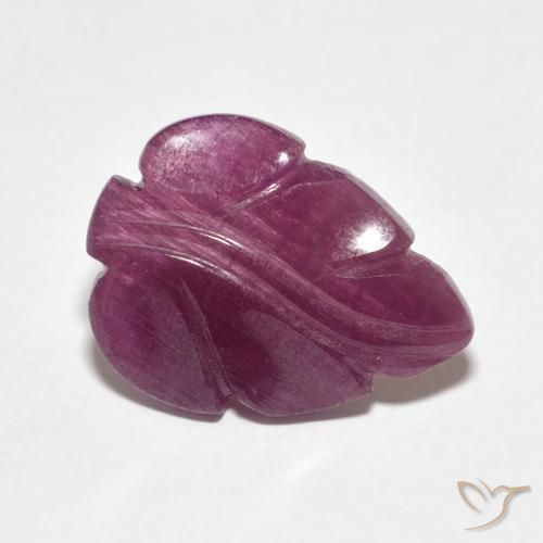 Rubino Prugna Viola naturale da 4.38 ct, Taglio a fantasia, Opaco
