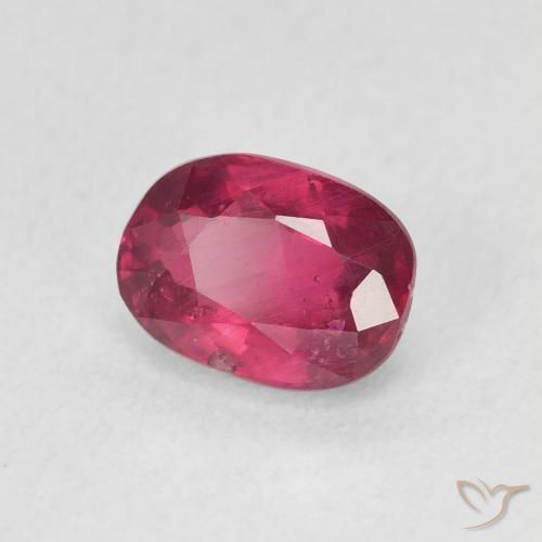 Rubino Medium Dark-Red naturale da 1.32 ct, Ovale, VS