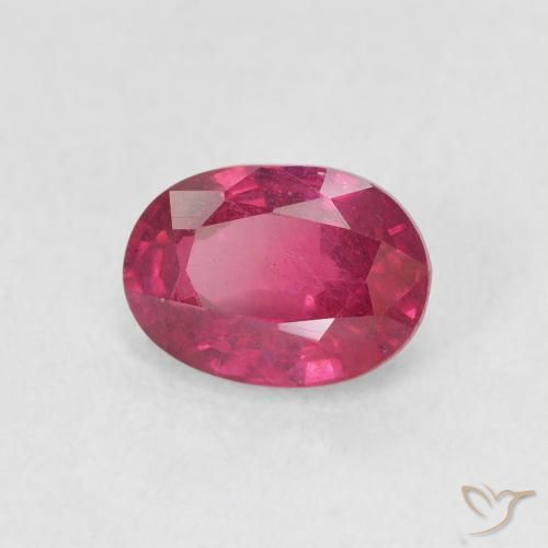 Rubino Rosso tendente al rosa naturale da 1.25 ct, Ovale, VS