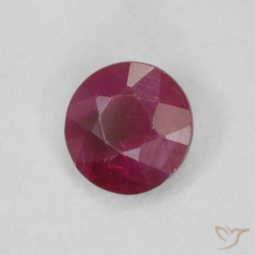 Rubino Rosso scuro naturale da 0.18 ct, Rotondo, VS