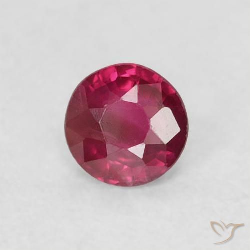 Rubino Medium Dark-Red naturale da 0.19 ct, Rotondo, VS
