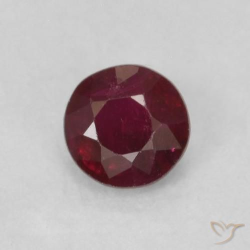 0.30ct Naturale Rosso scuro Rubino, Rotondo, SI