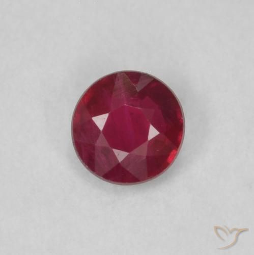 0.19ct Naturale Rosso scuro Rubino, Rotondo, VS