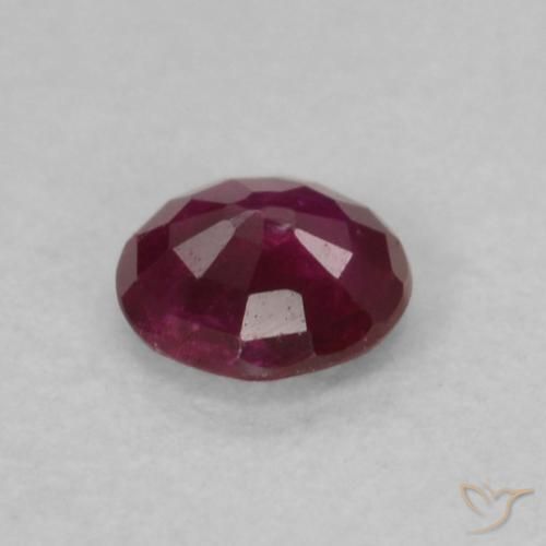 Rubino Rosso scuro naturale da 0.14 ct, Rotondo, VS