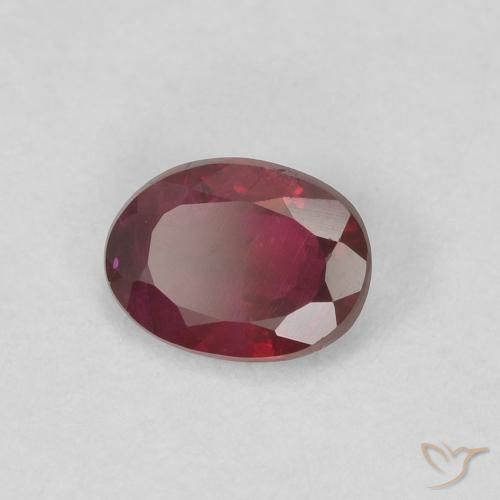 Rubino Rosso medio naturale da 0.38 ct, Ovale, VS