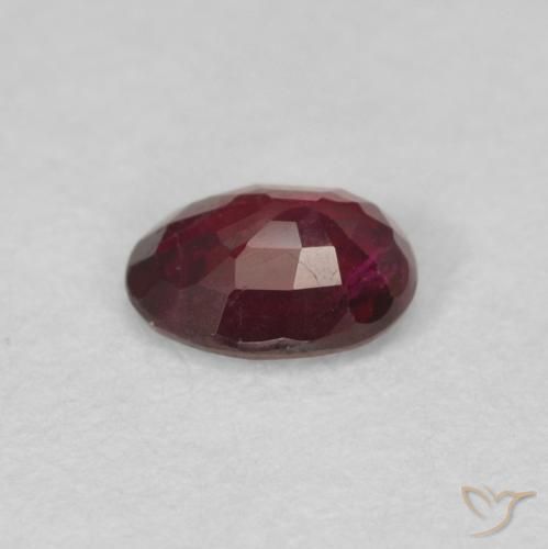 Rubino Rosso scuro naturale da 0.43 ct, Ovale, VS