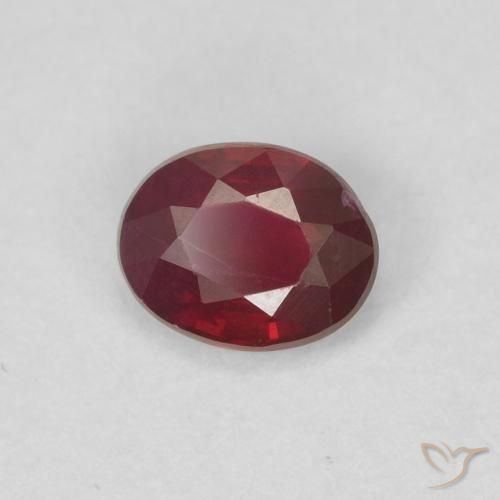 Rubino Rosso medio naturale da 0.43 ct, Ovale, VS