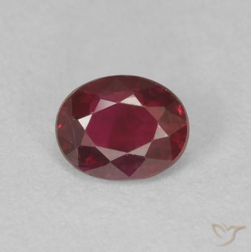 0.46ct Naturale Rosso scuro Rubino, Ovale, VS