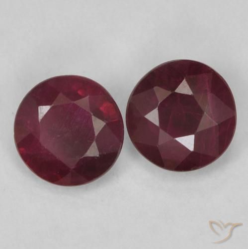Gemme di Rubino Vino rosso naturale da 0.51 ct, Rotondo, VS-SI