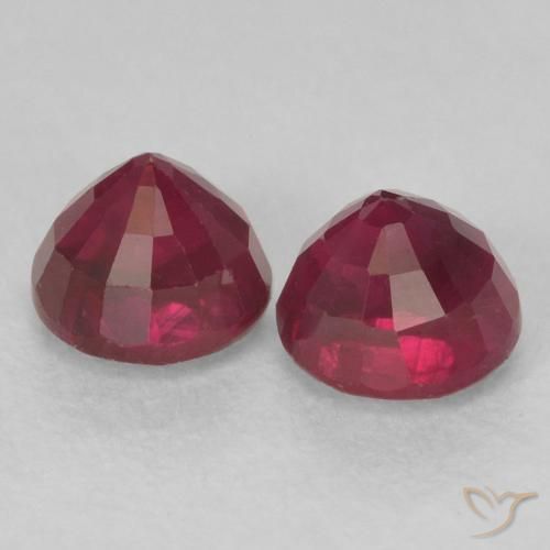 Gemme di Rubino Rosso scuro naturale da 0.72 ct, Rotondo, VS-SI