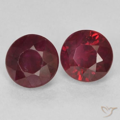 Gemme di Rubino Rosso scuro naturale da 0.73 ct, Rotondo, VS-SI