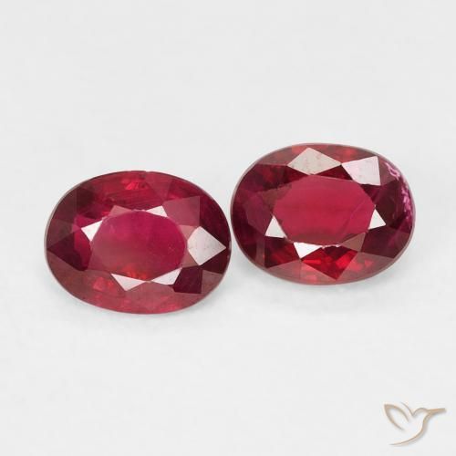 Gemme di Rubino Rosso medio naturale da 0.90 ct, Ovale, VS-SI
