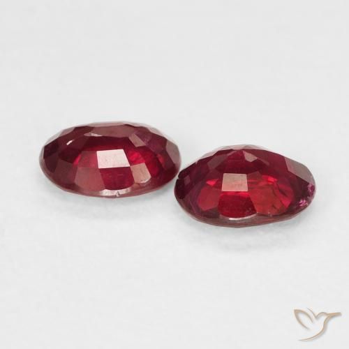 Gemme di Rubino Rosso medio naturale da 0.90 ct, Ovale, VS-SI