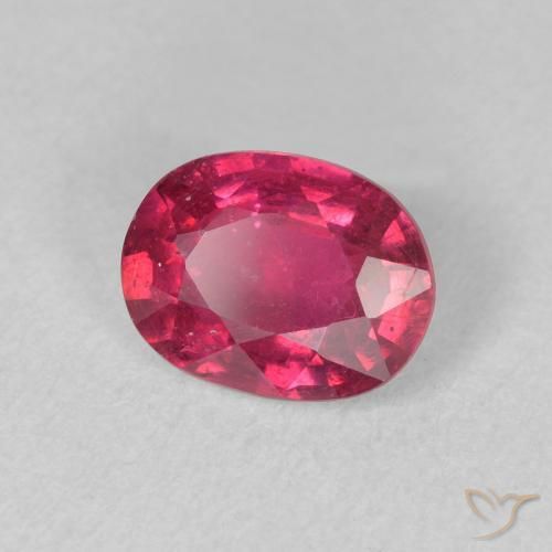 Rubino Rosso chiaro naturale da 1.53 ct, Ovale, VS
