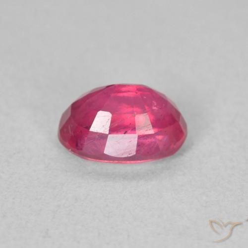 Rubino Medium Dark-Pink naturale da 1.34 ct, Ovale, VS