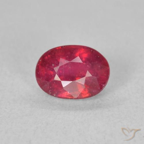 1.54ct Naturale Medium Dark-Red Rubino, Ovale, VS
