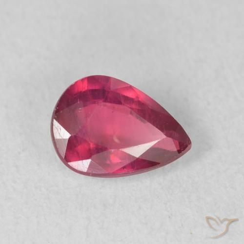 Rubino Rosso chiaro naturale da 0.90 ct, Forma a pera, VS