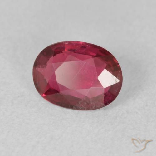 Rubino marmellata rossa naturale da 0.85 ct, Ovale, VS