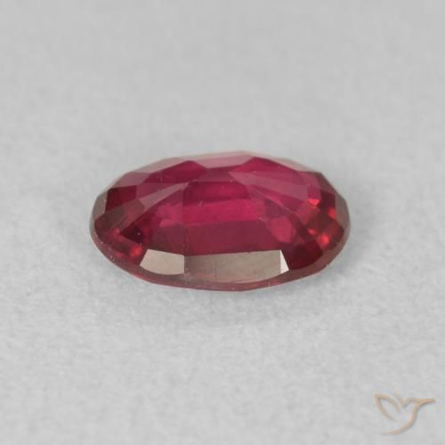 Rubino marmellata rossa naturale da 0.85 ct, Ovale, VS