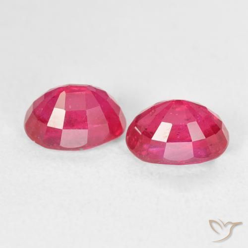 Gemme di Rubino Medium Dark-Pink naturale da 2.82 ct, Ovale, VS
