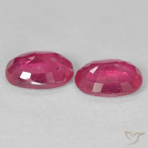 Gemme di Rubino Rosso tendente al rosa naturale da 3.25 ct, Ovale, VS-SI