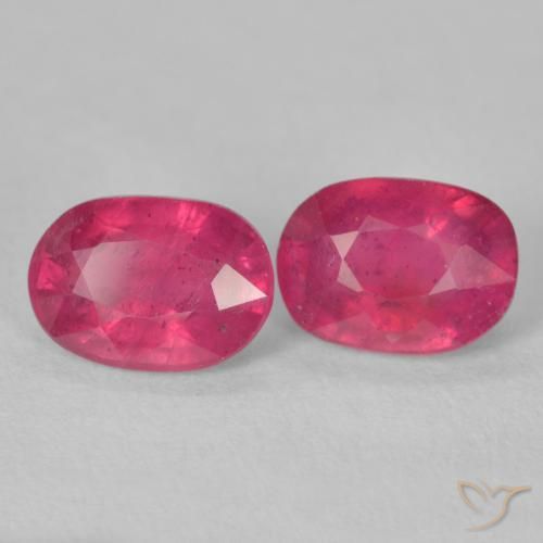 Gemme di Rubino Rosso medio naturale da 3.72 ct, Ovale, VS-SI