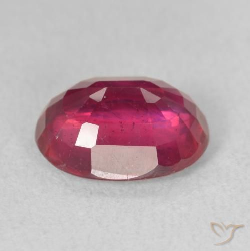 Rubino Rosso tendente al rosa naturale da 3.29 ct, Ovale, VS-SI