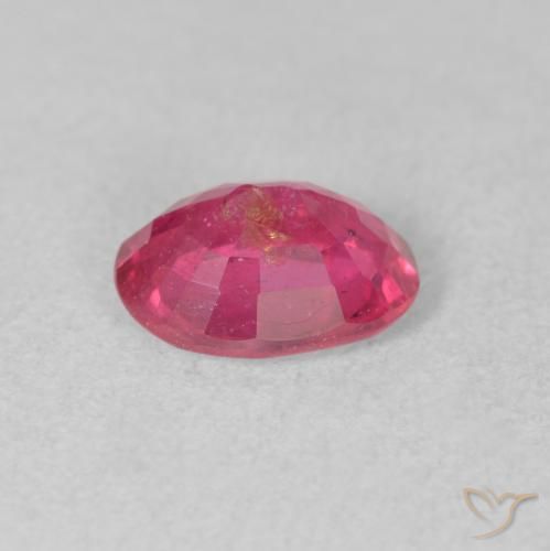 Rubino Rosso tendente al rosa naturale da 1.63 ct, Ovale, SI