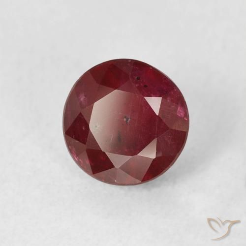 Rubino Vino rosso naturale da 1.36 ct, Rotondo, VS-SI